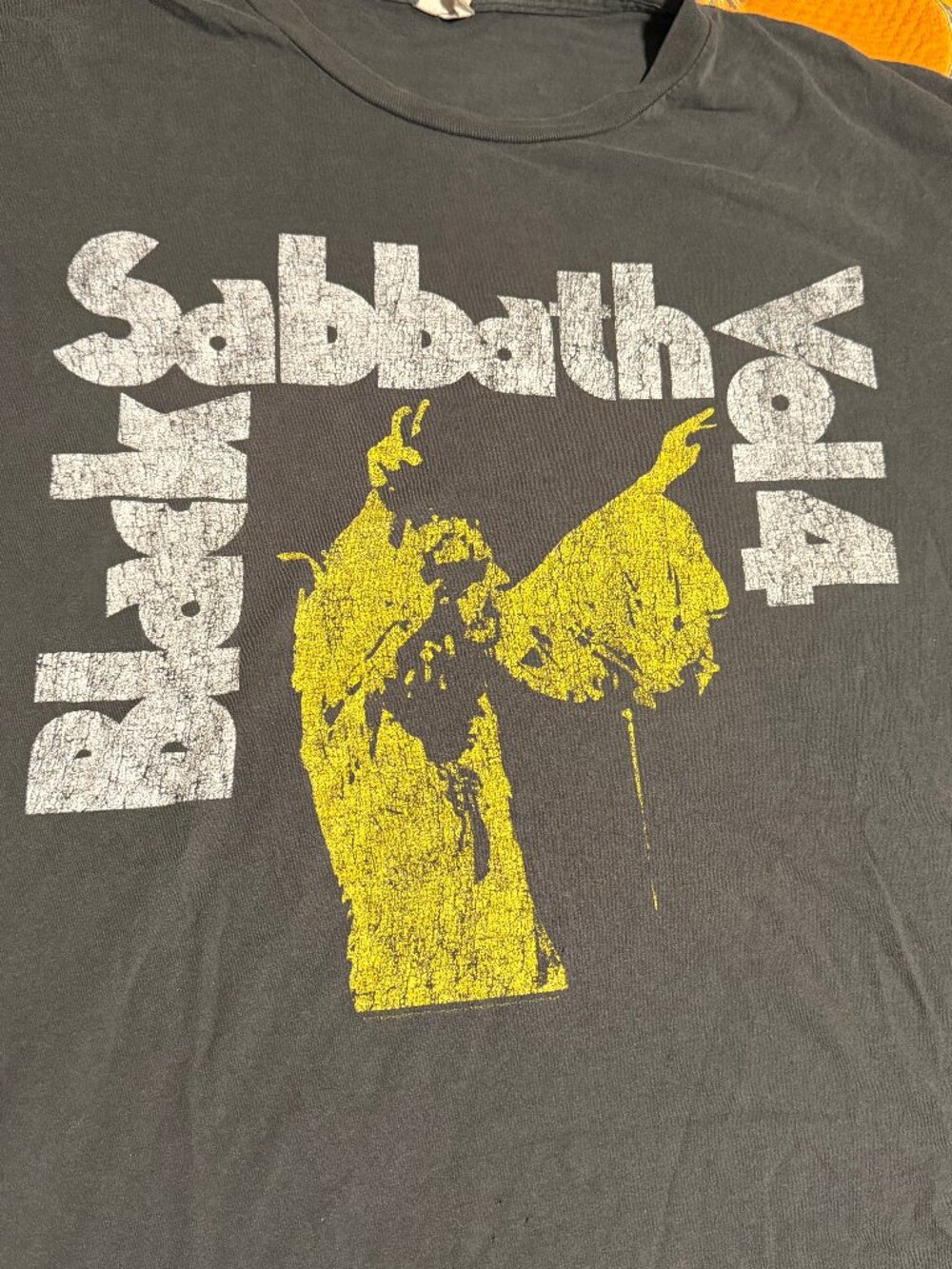 Vintage Black Sabbath Vol 4 T Shirt Size 2XL